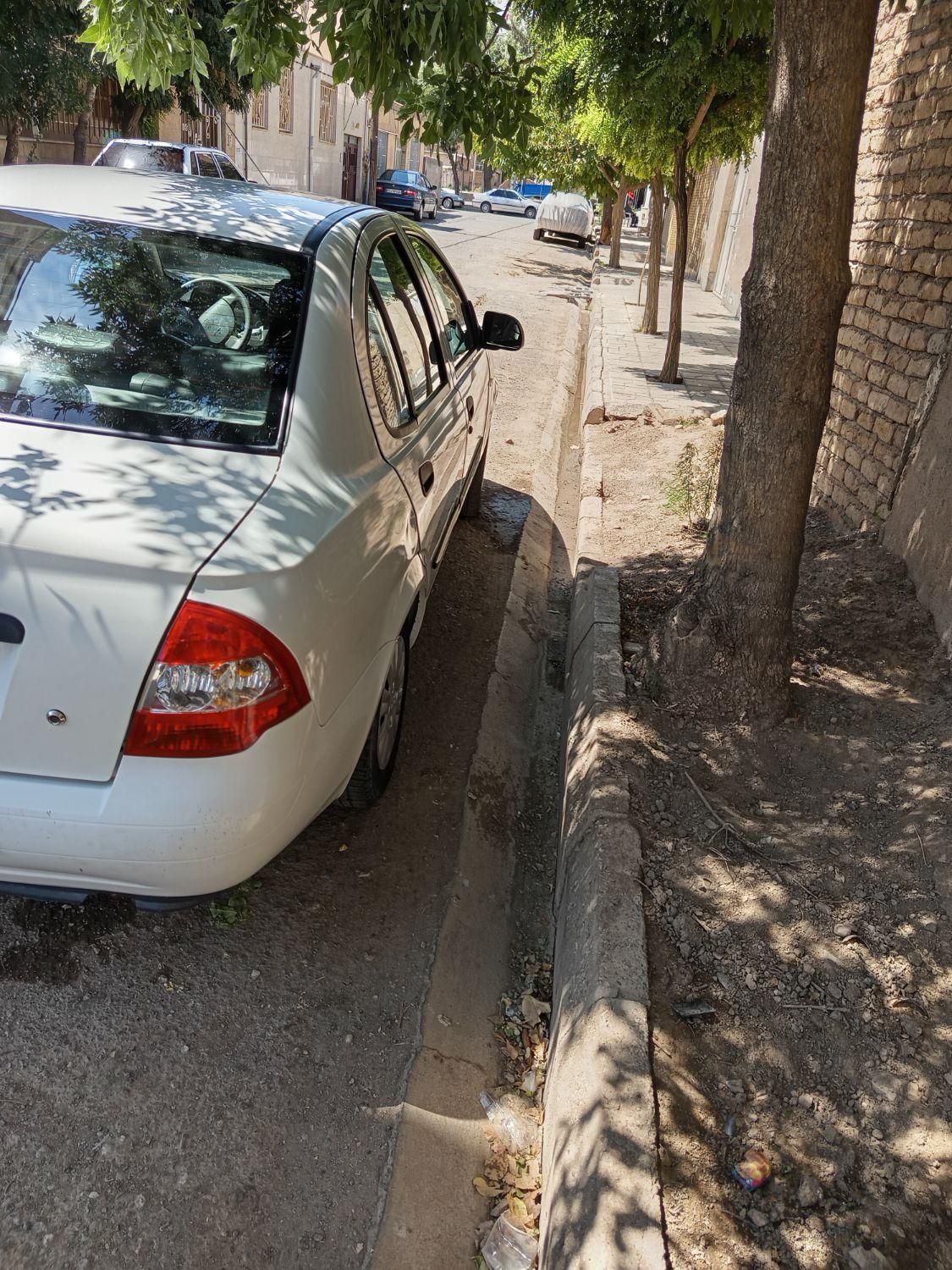 تیبا صندوق دار SX - 1399