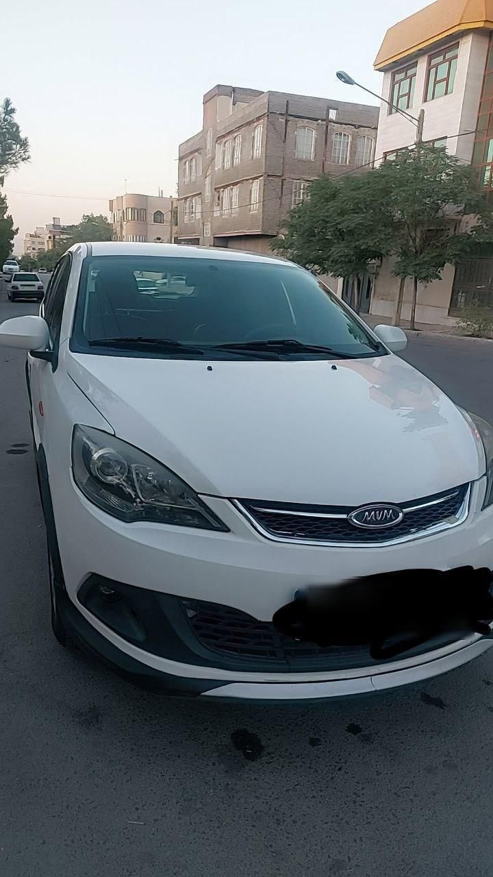 ام وی ام 315 هاچ بک ساده دنده ای - 1395