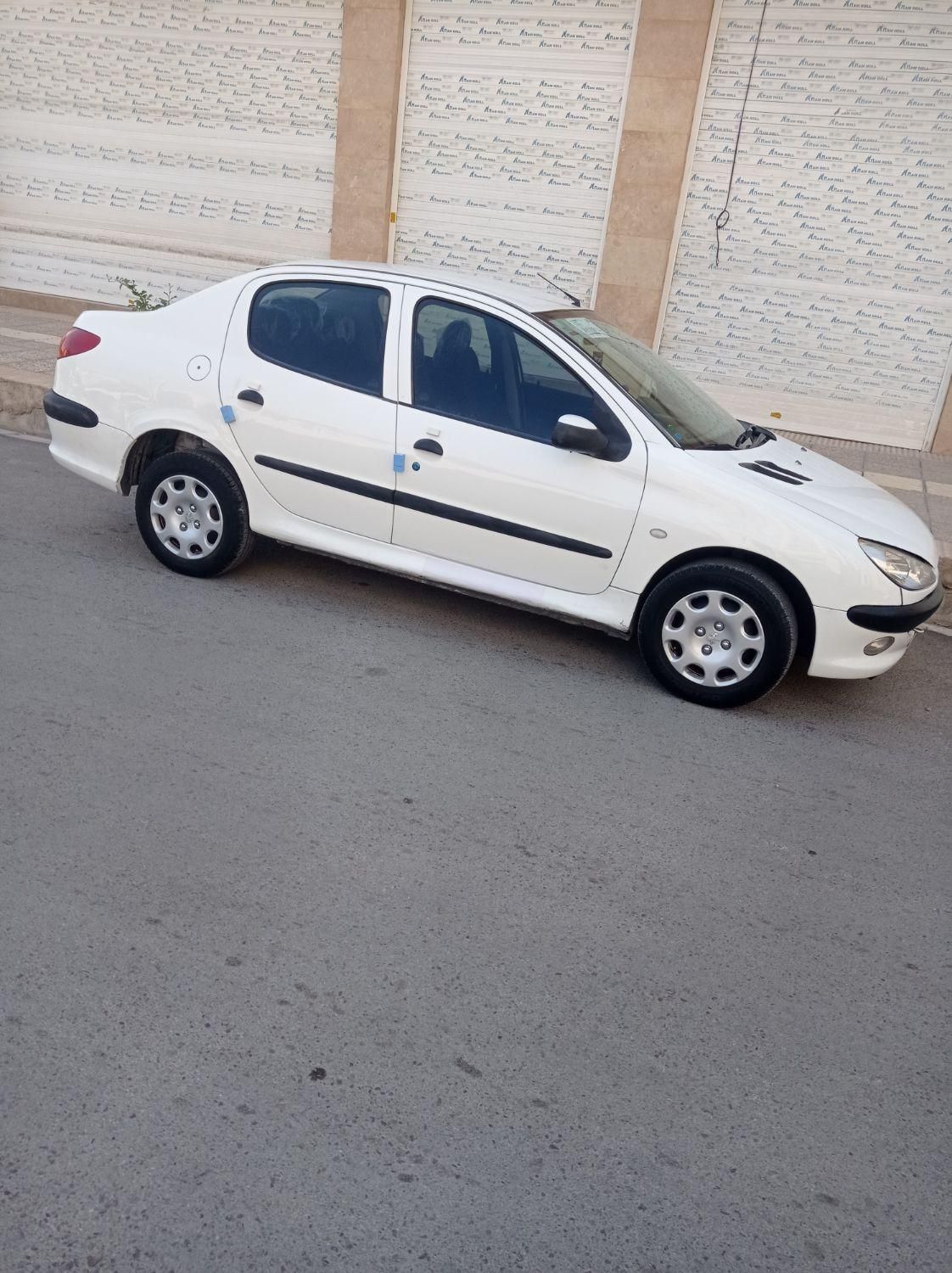 خودرو پژو، ۲۰۶ صندوق دار آگهی ann_19789402