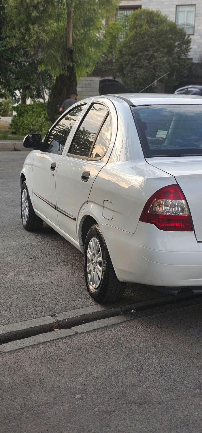تیبا صندوق دار SX - 1397