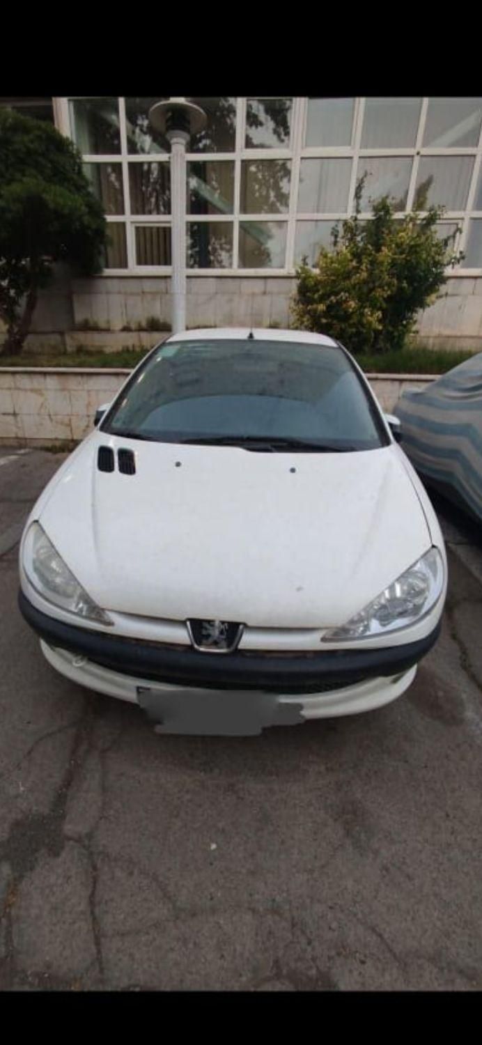 پژو ۲۰۶ صندوق دار v8 - 1394