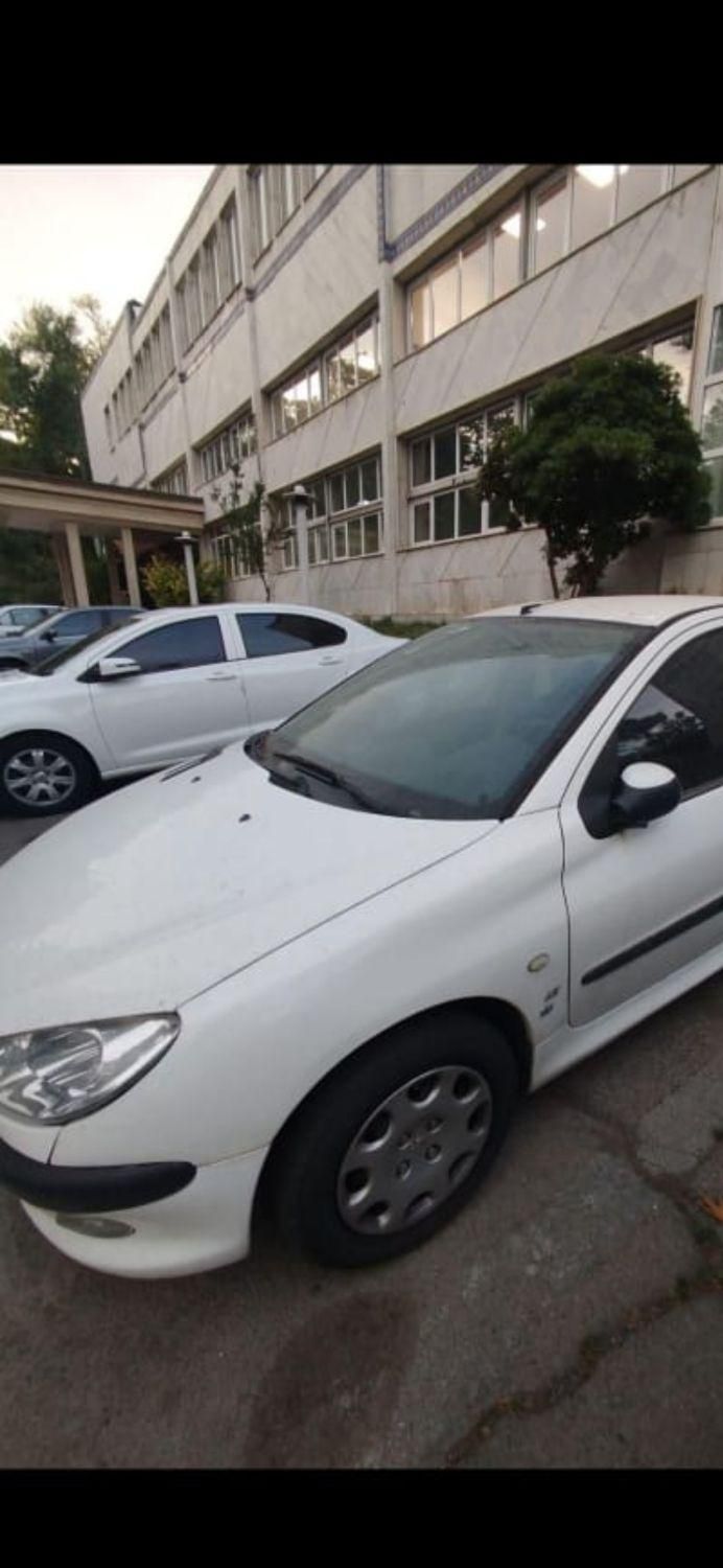 پژو ۲۰۶ صندوق دار v8 - 1394