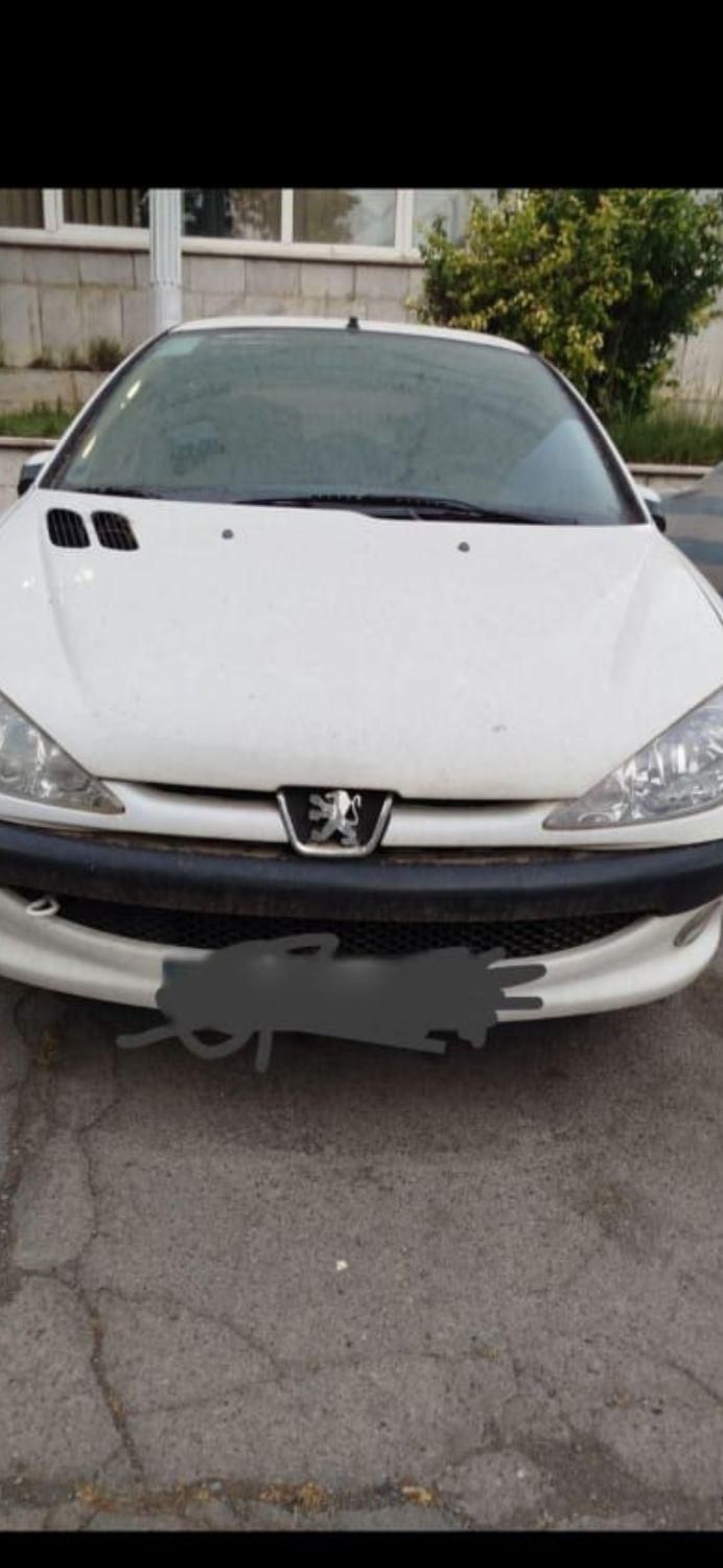 پژو ۲۰۶ صندوق دار v8 - 1394