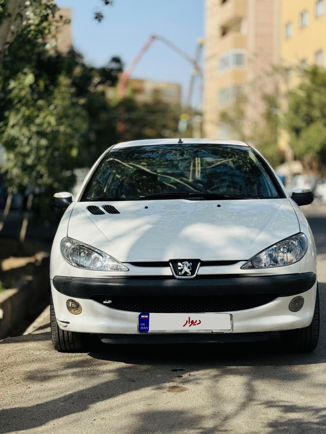 پژو ۲۰۶ صندوق دار v8 - 1390