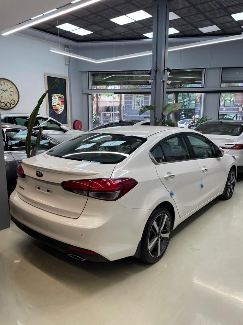 کیا سراتو 2.0 لیتر اتوماتیک GT لاین - 2018