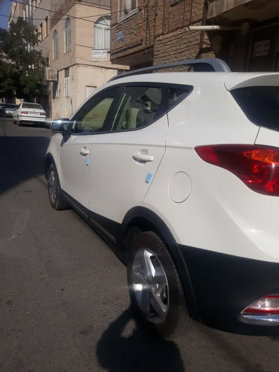 جک S3 اتوماتیک - 1402
