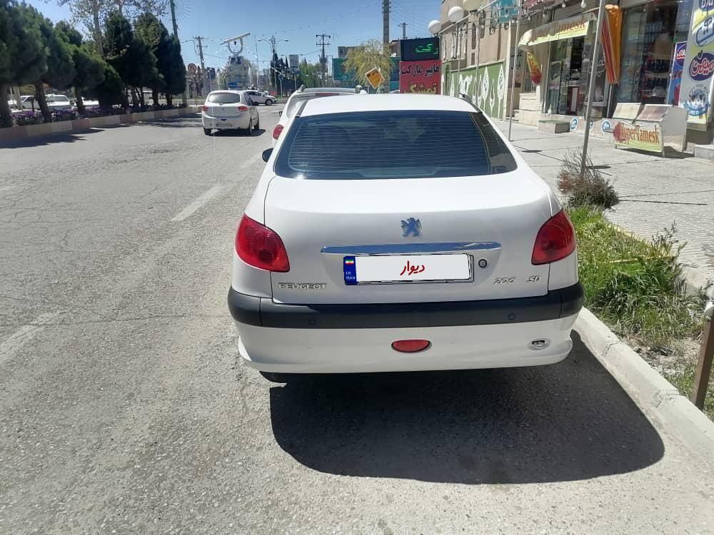 پژو ۲۰۶ صندوق دار v8 - 1395
