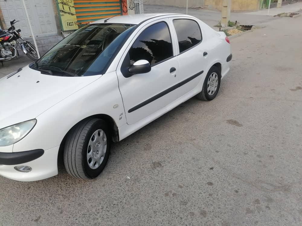 پژو ۲۰۶ صندوق دار v8 - 1395