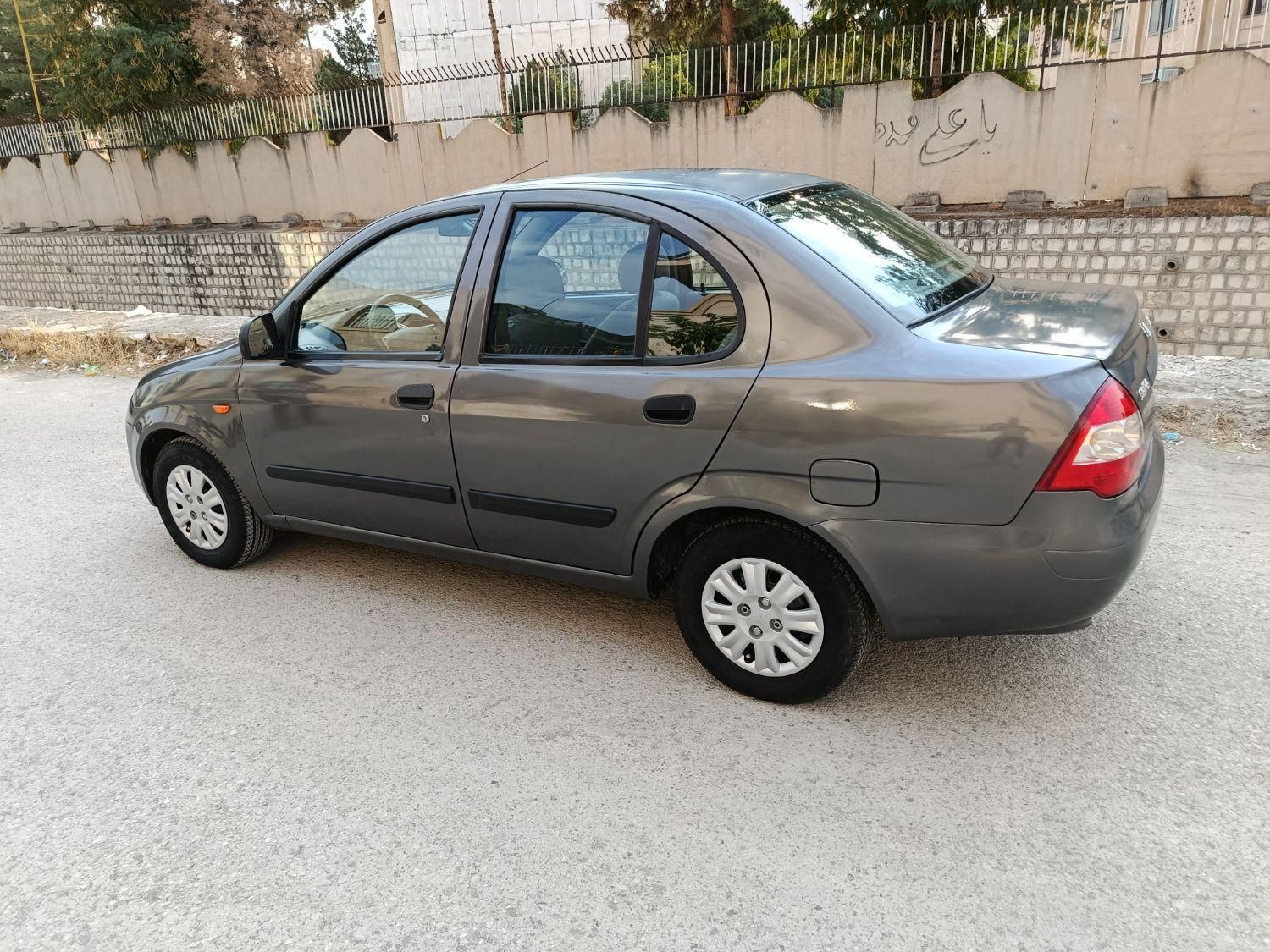 تیبا صندوق دار SX - 1394