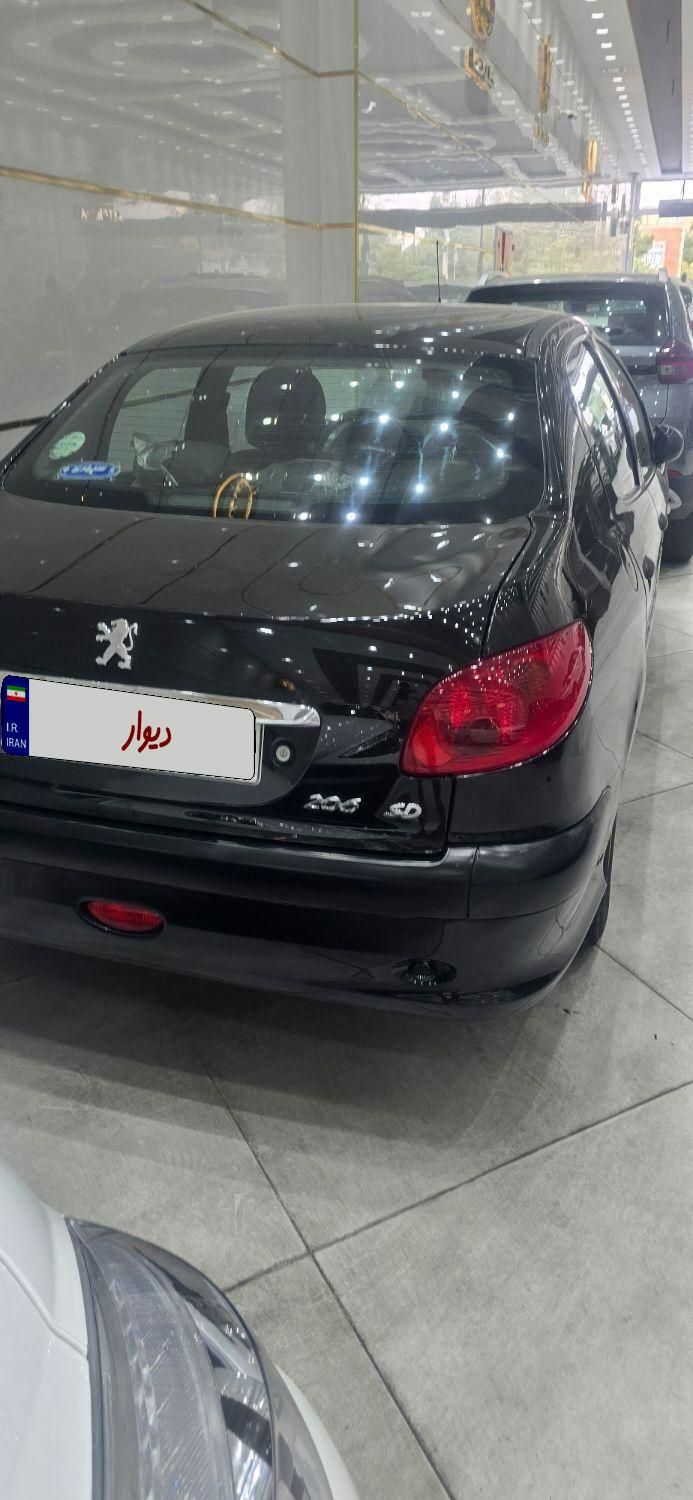 پژو ۲۰۶ صندوق دار v8 - 1399