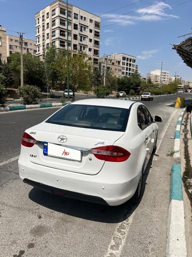 جک J5 اتوماتیک - 1393