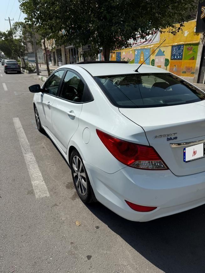 هیوندای اکسنت 1.6 لیتر بلو - 2015