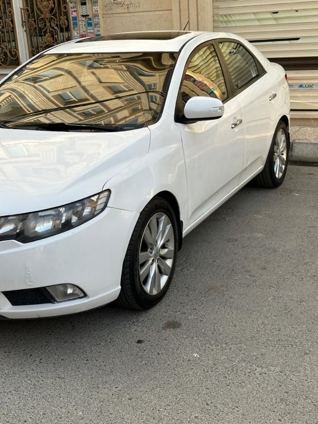کیا سراتو 2.0 لیتر اتوماتیک GT لاین - 2010