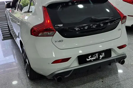 ولوو V40 R-DESIGN - 2014
