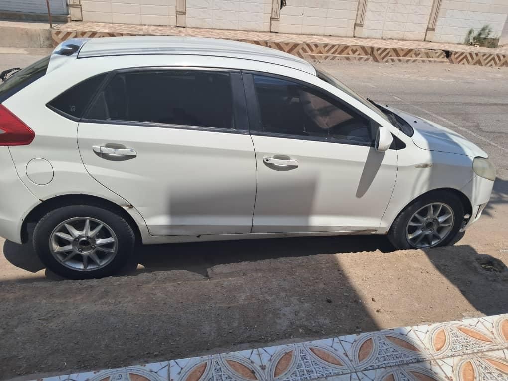 ام وی ام 315 هاچ بک ساده دنده ای - 1393