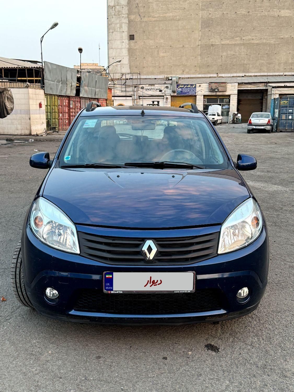 رنو ساندرو اتوماتیک - 1396