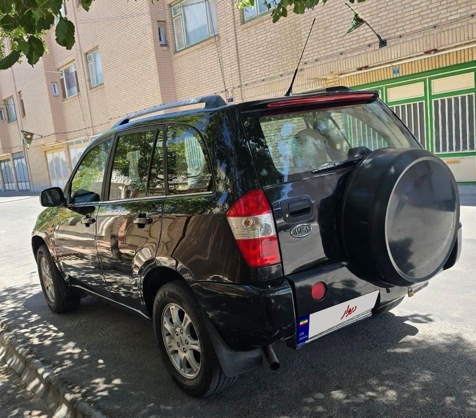 ام وی ام X33 دنده‌ای ساده - 1393