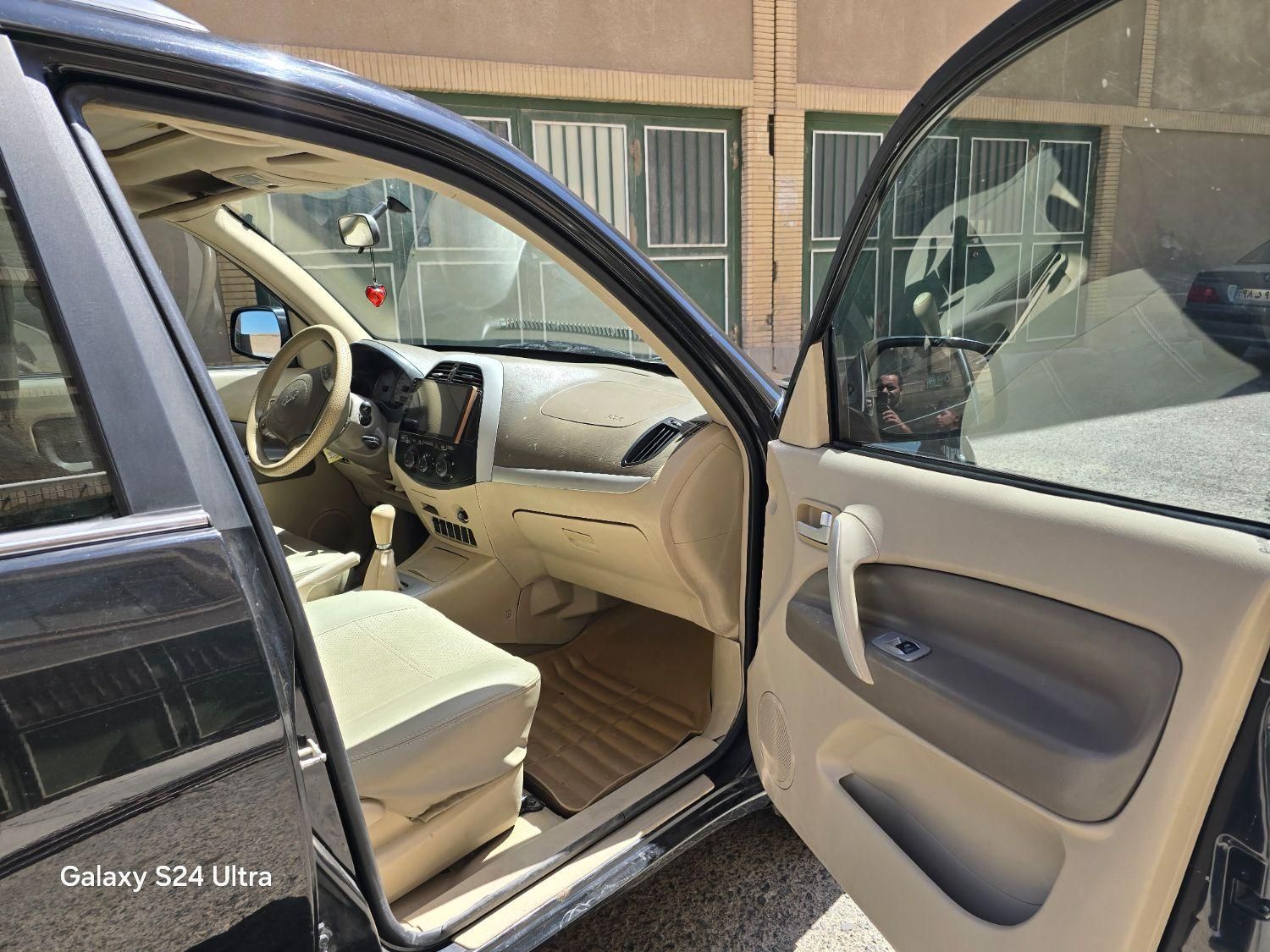 ام وی ام X33 دنده‌ای ساده - 1393