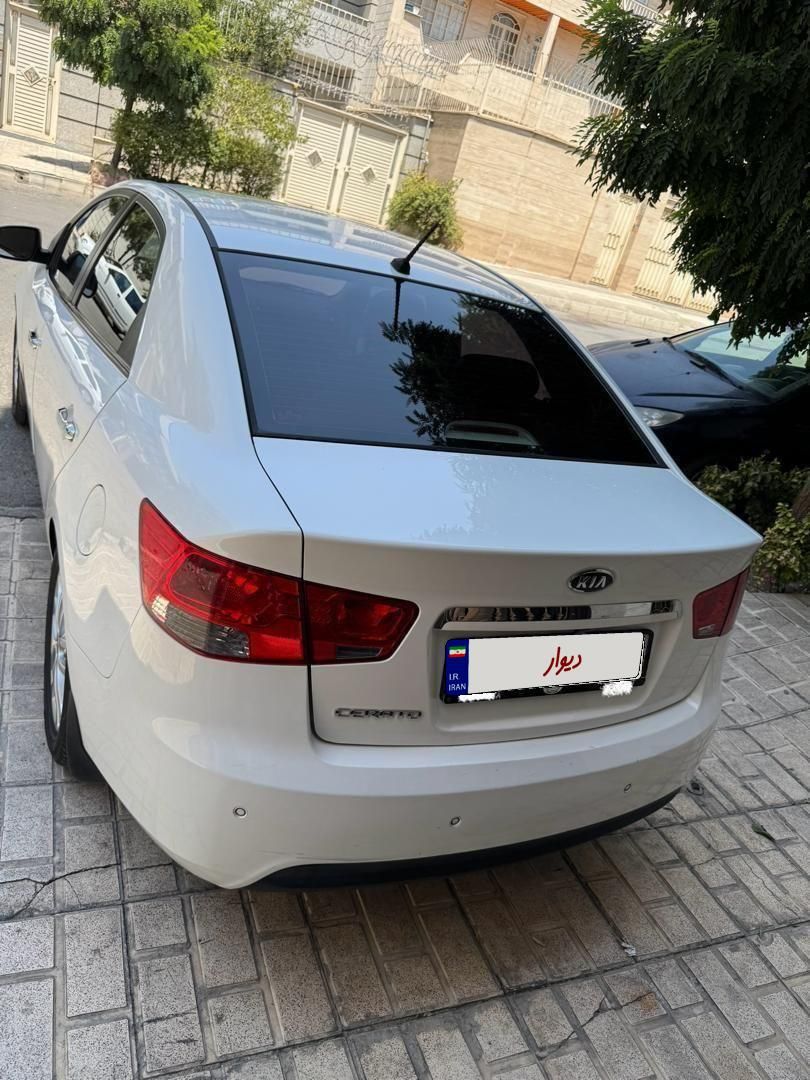 کیا سراتو 2.0 لیتر اتوماتیک GT لاین - 2017