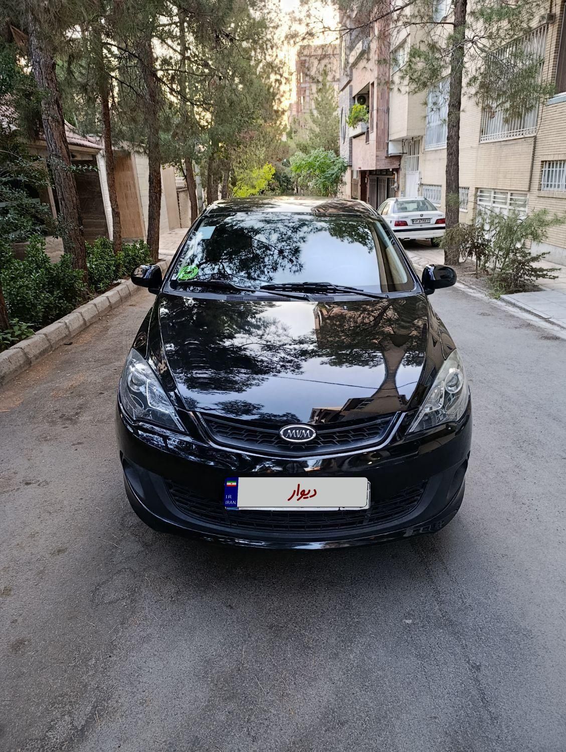 خودرو ام وی ام، 315 هاچ بک آگهی ann_19795342