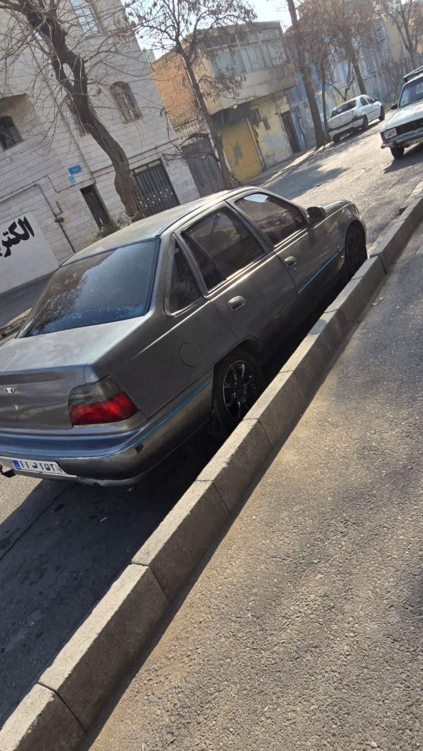 دوو سیلو سدان - 1379