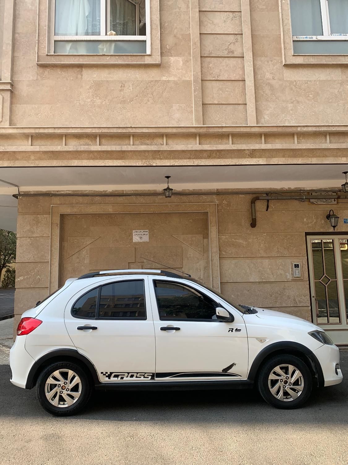 خودرو کوییک، R آگهی ann_19795701