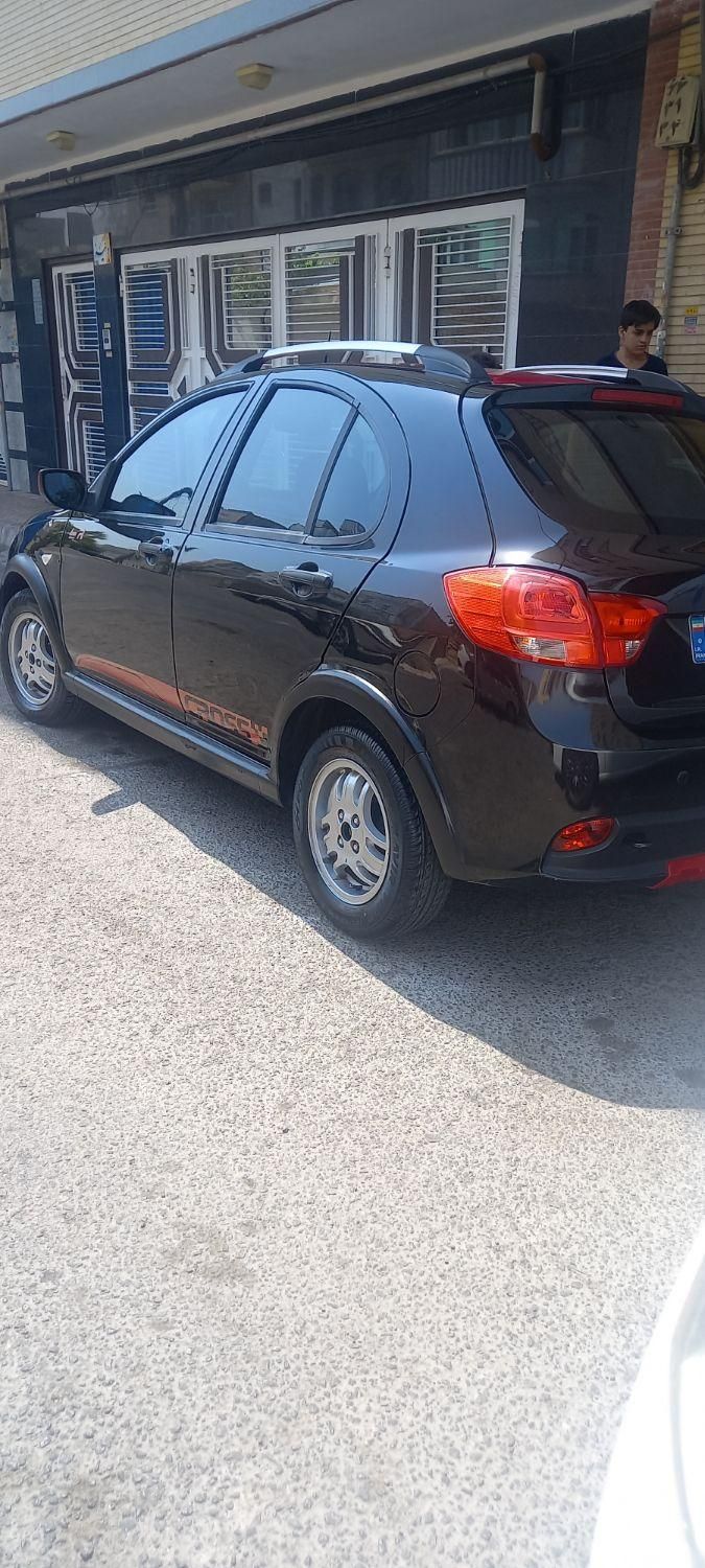 کوییک R دنده‌ای - 1399