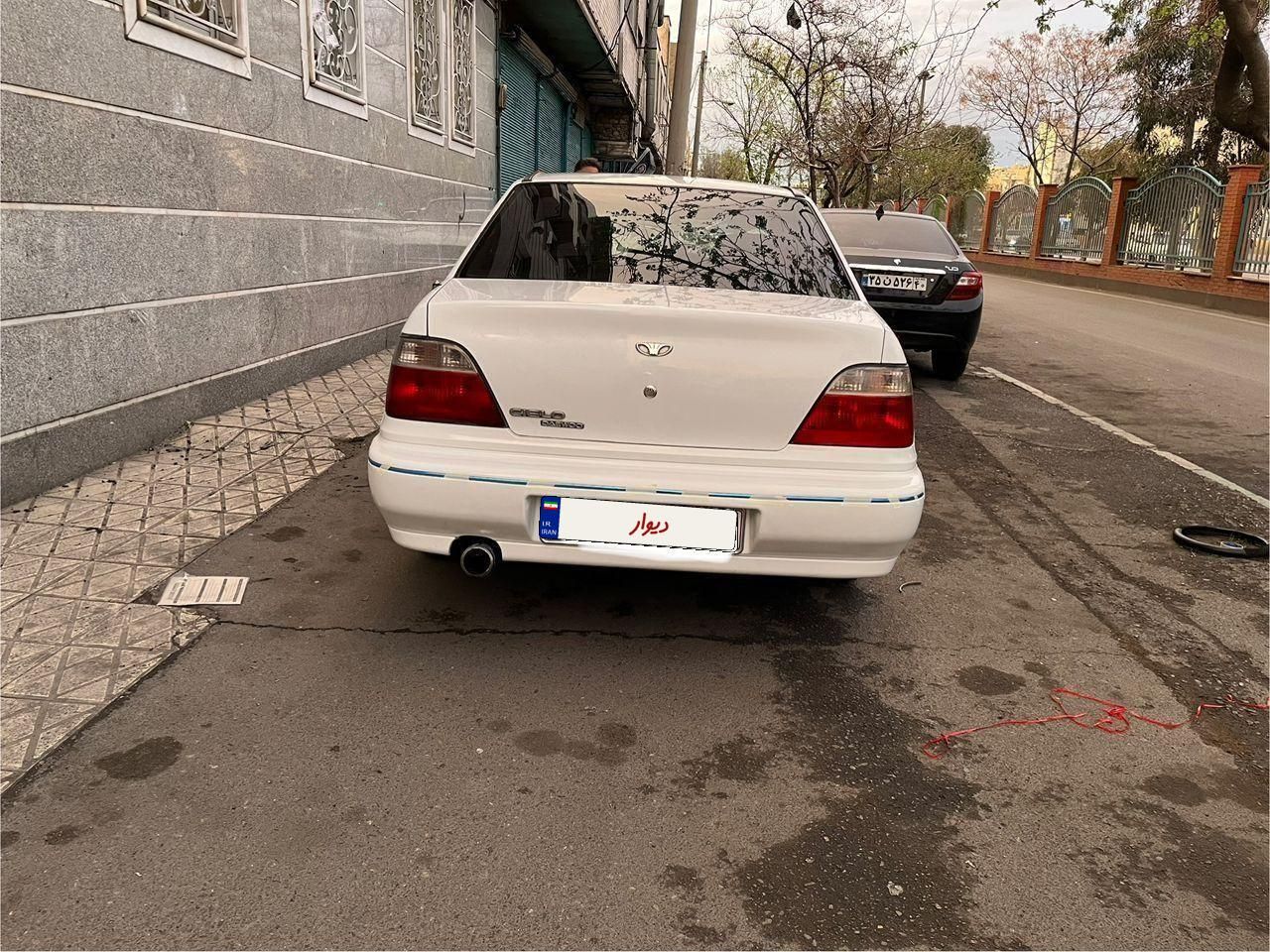 دوو سیلو سدان - 1379