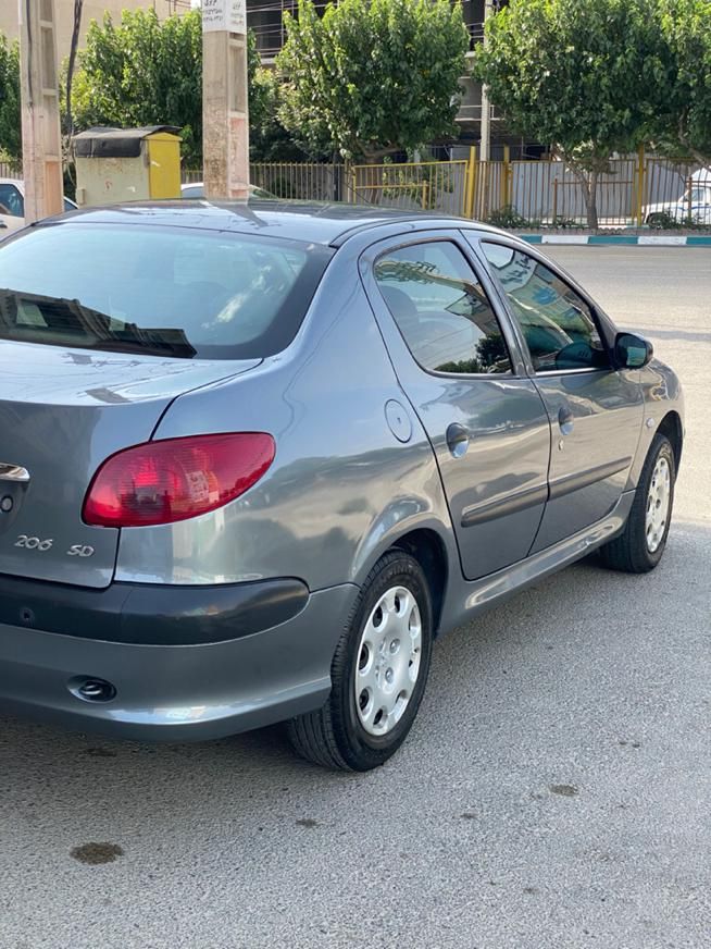 پژو ۲۰۶ صندوق دار v8 - 1396