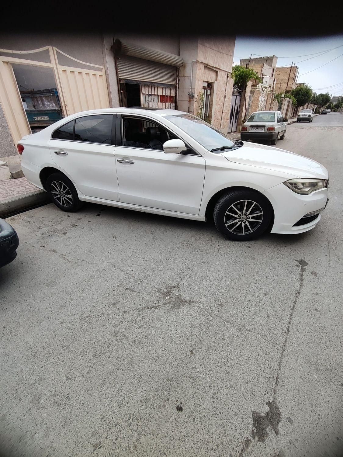 لیفان 820 اتوماتیک - 1396