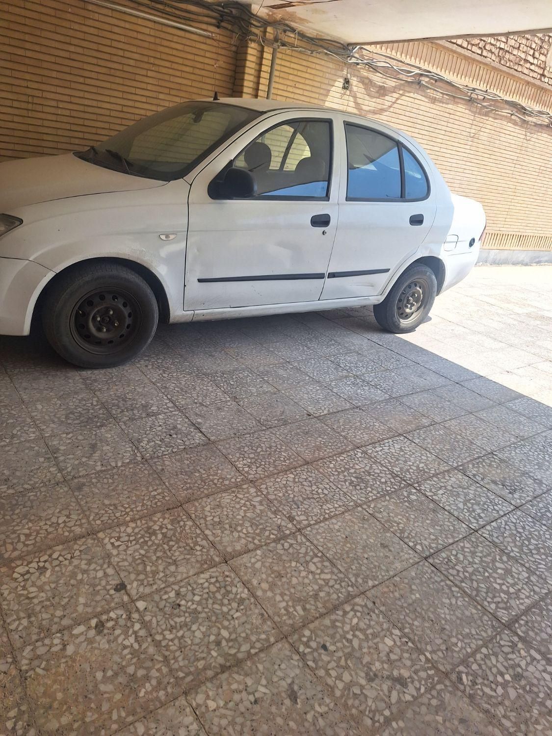 تیبا صندوق دار EX - 1395