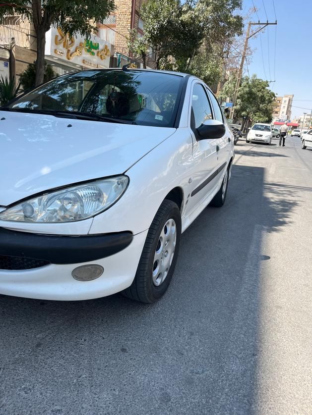پژو ۲۰۶ صندوق دار v8 - 1390
