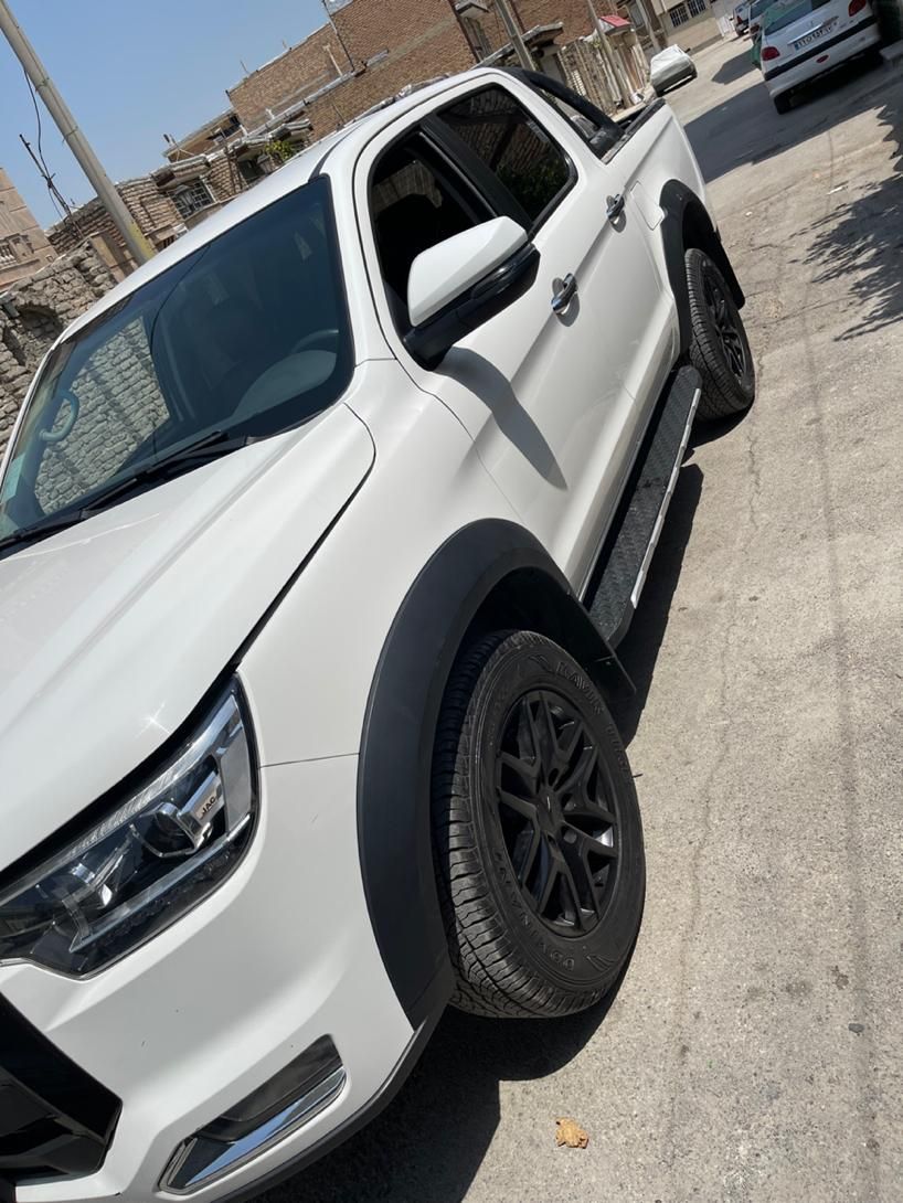 خودرو کی ام سی، T8 آگهی ann_19796916
