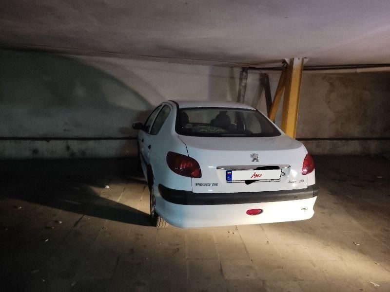 پژو ۲۰۶ صندوق دار v8 - 1398
