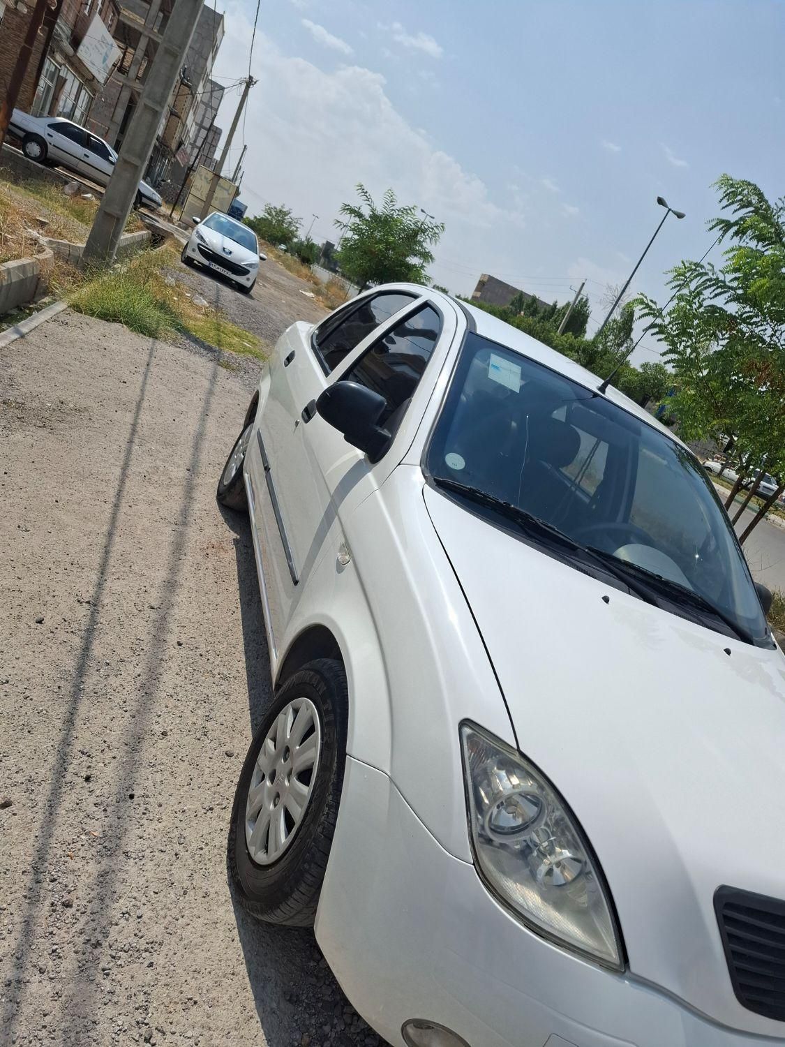 تیبا صندوق دار SX - 1400