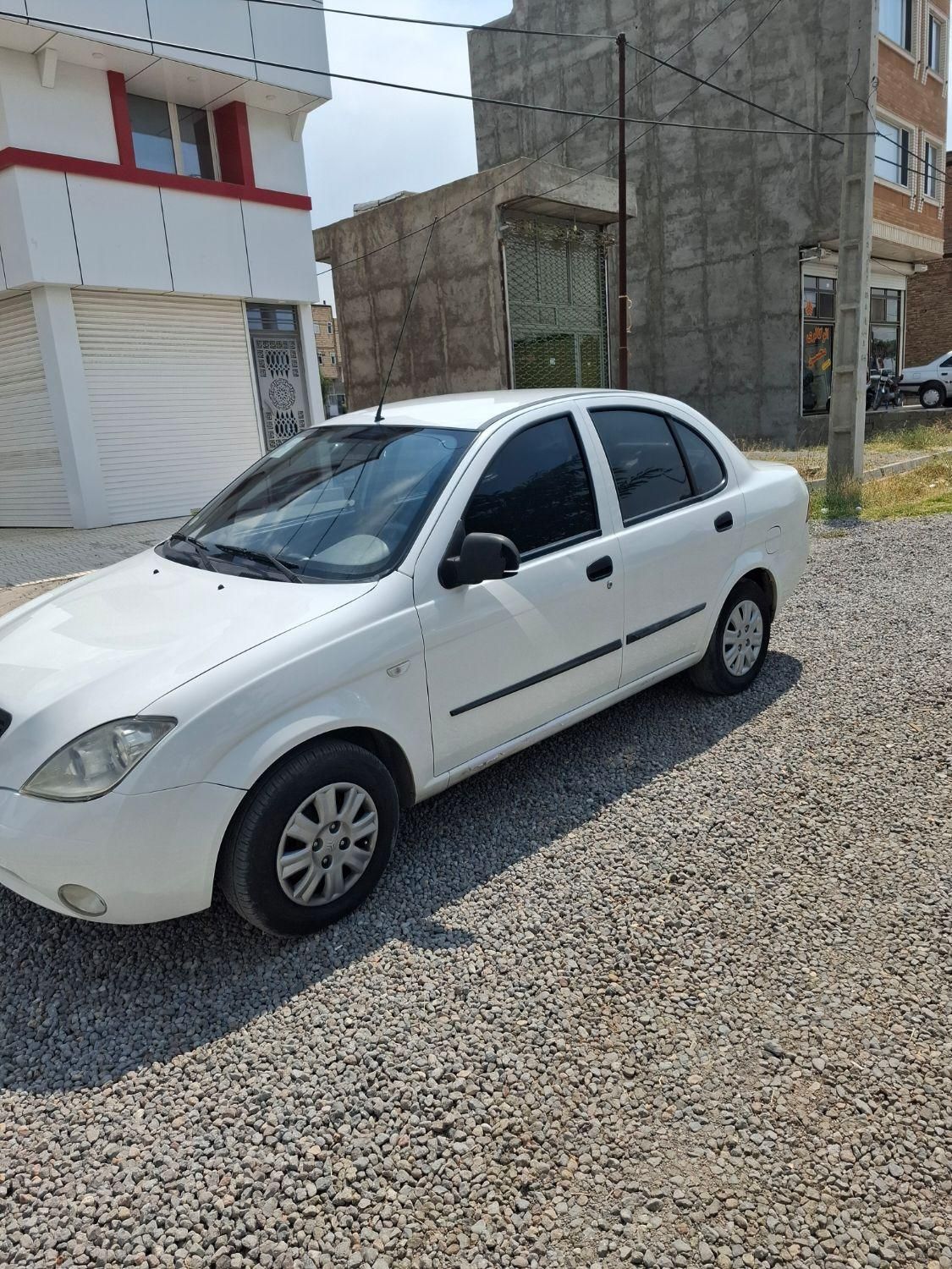 تیبا صندوق دار SX - 1400