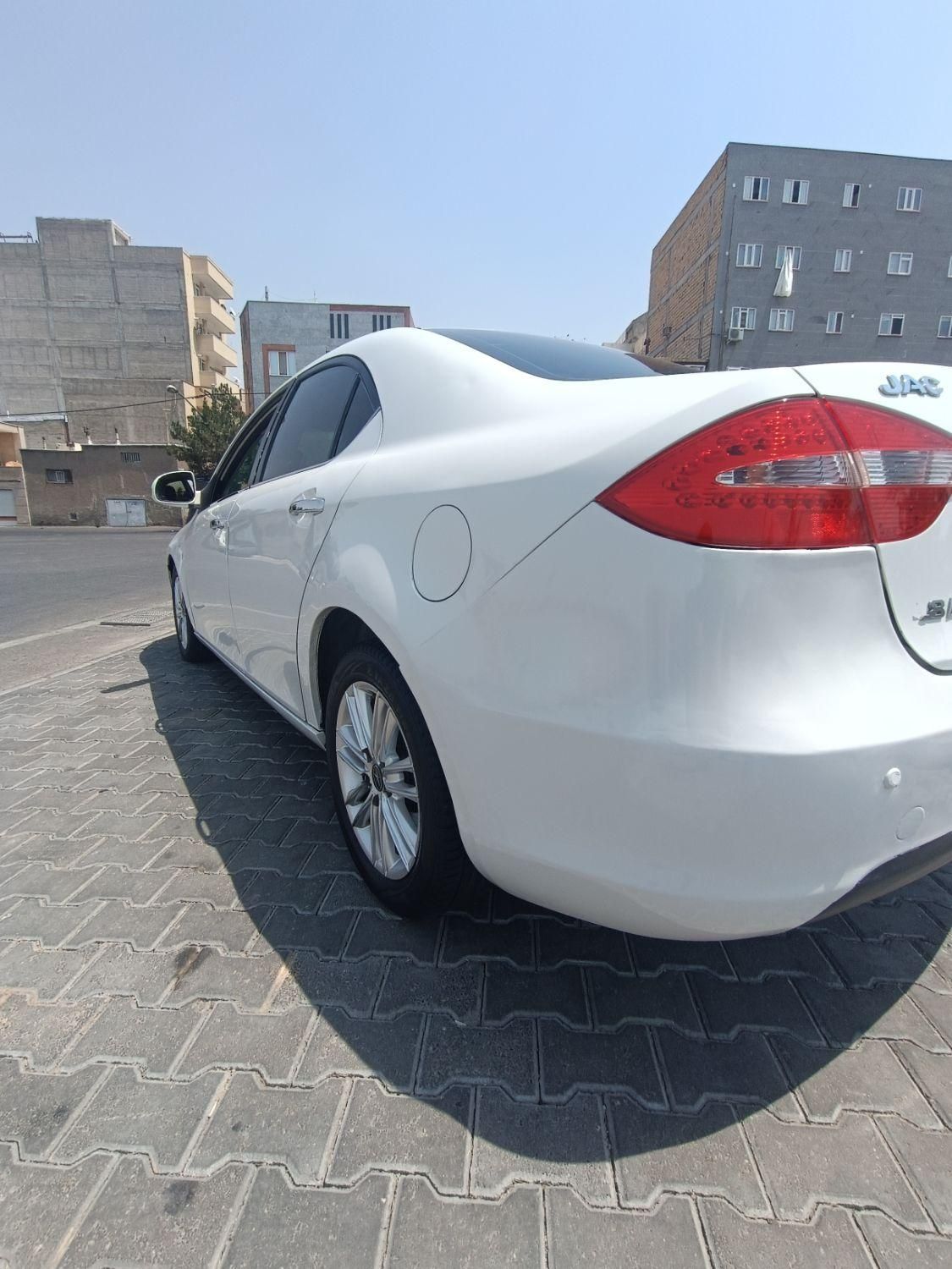 جک J5 اتوماتیک - 1394