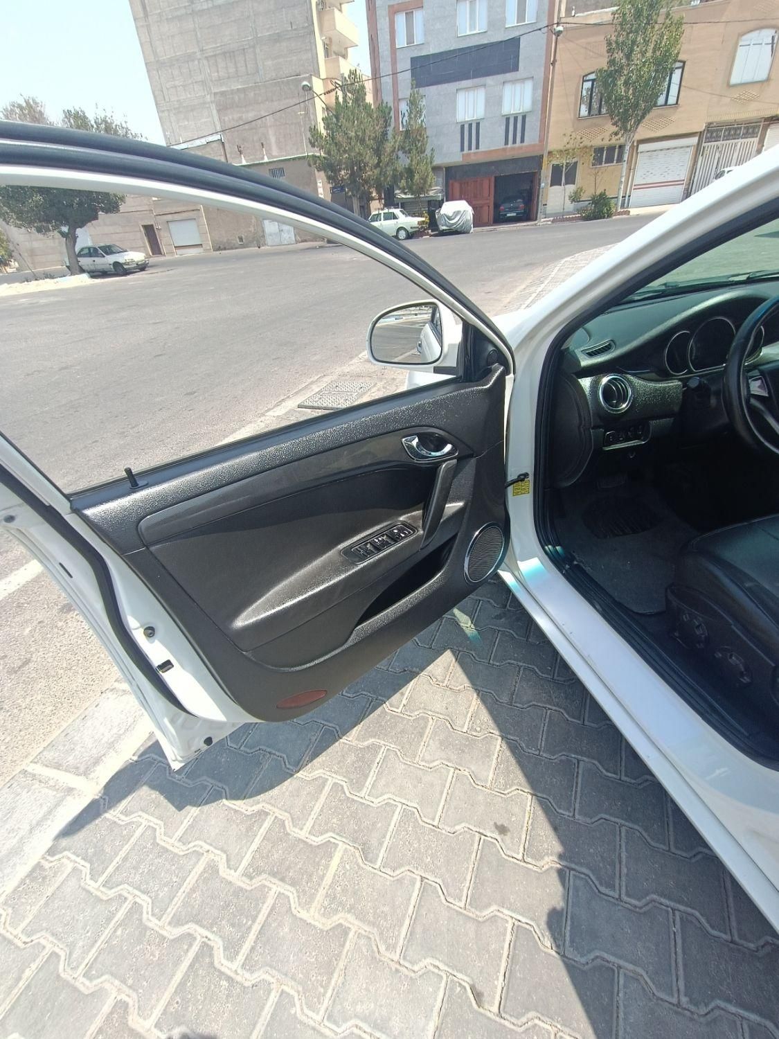 جک J5 اتوماتیک - 1394