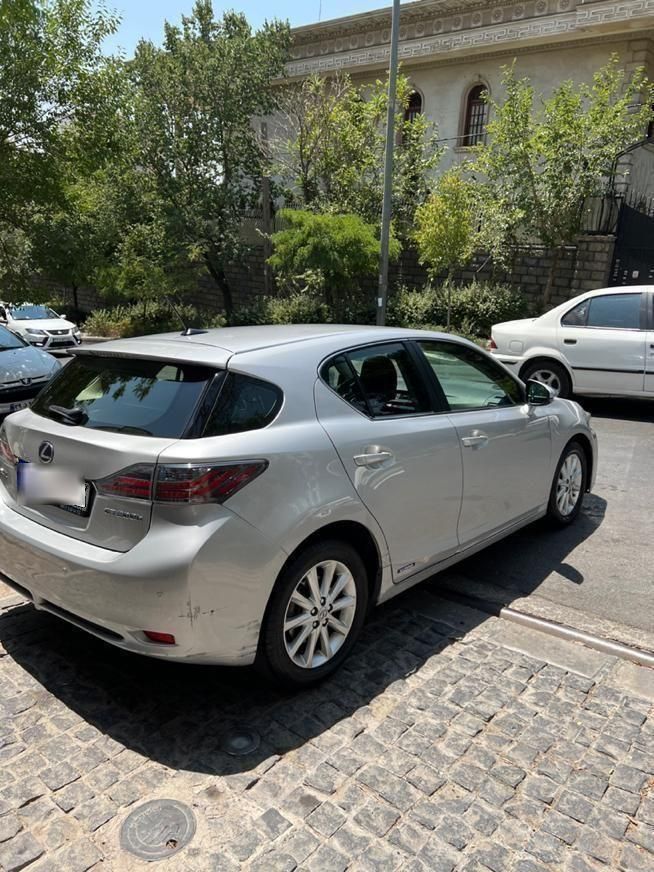 لکسوس CT 200H - 2013