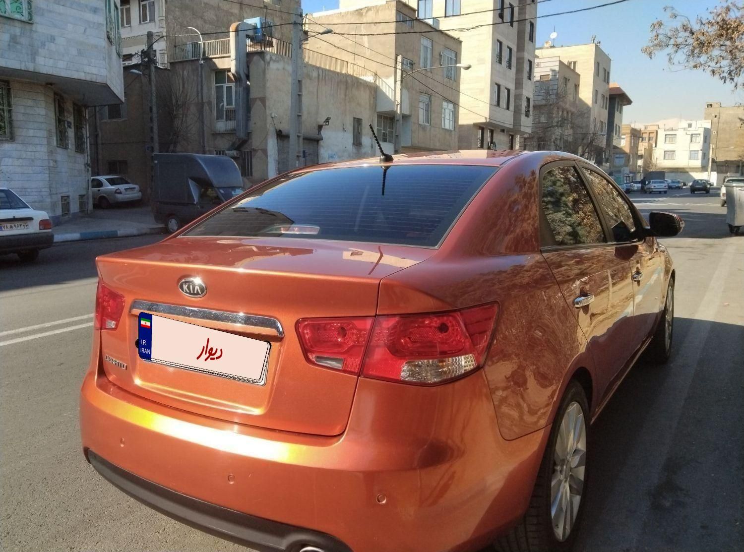 کیا سراتو 2.0 لیتر اتوماتیک GT لاین - 2010