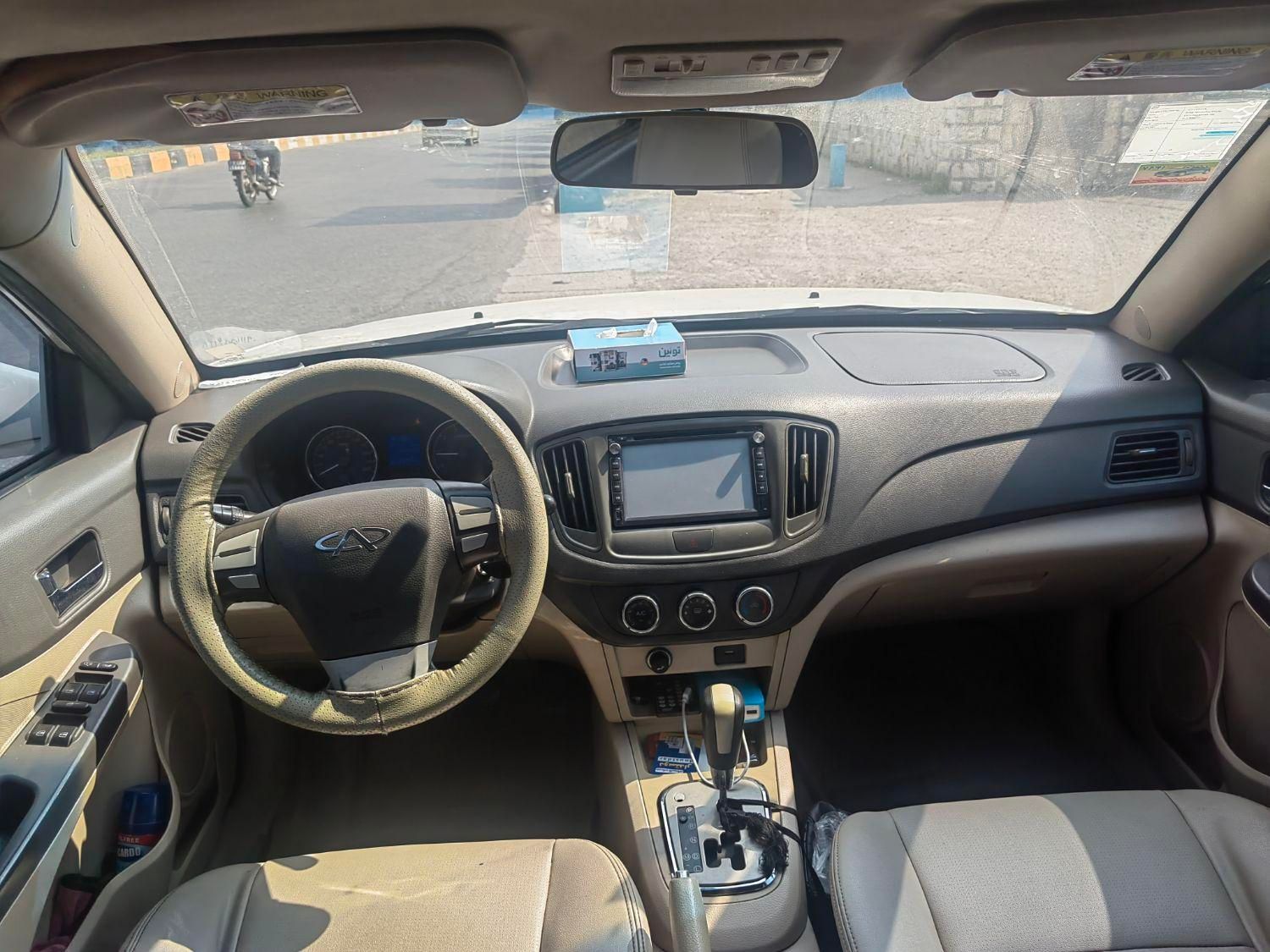 ام وی ام 550 اتوماتیک - 1395