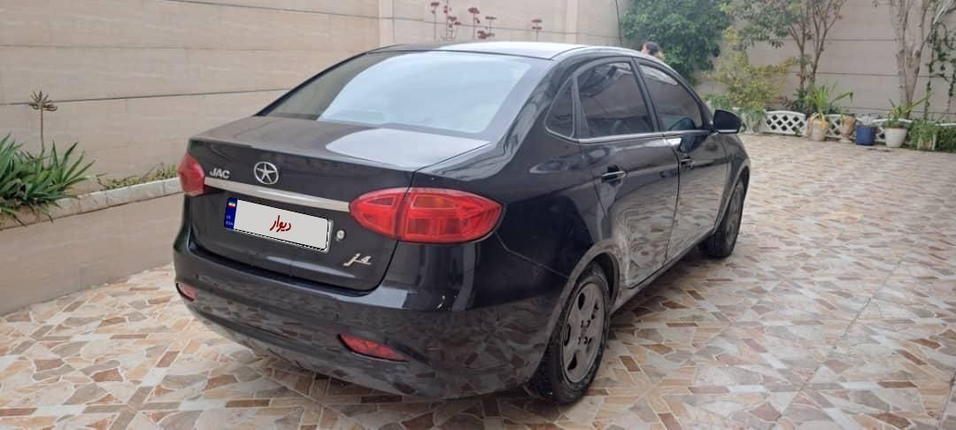 جک J4 اتوماتیک ساده - 1402