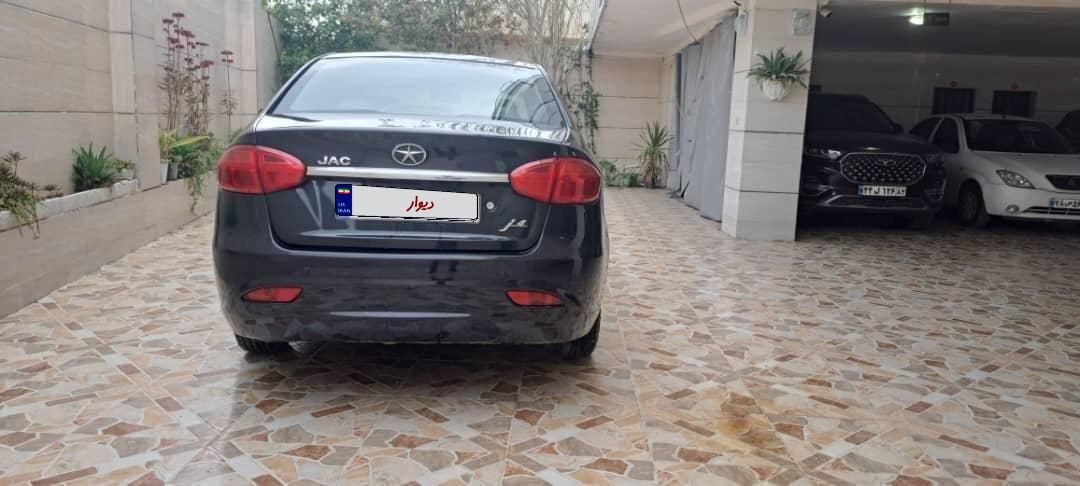جک J4 اتوماتیک ساده - 1402