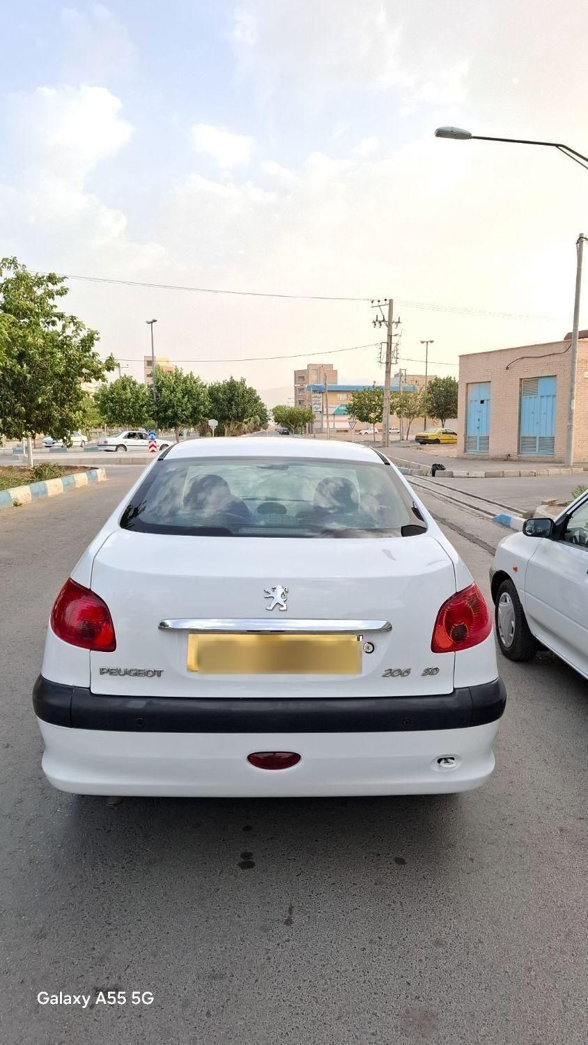پژو ۲۰۶ صندوق دار v8 - 1395