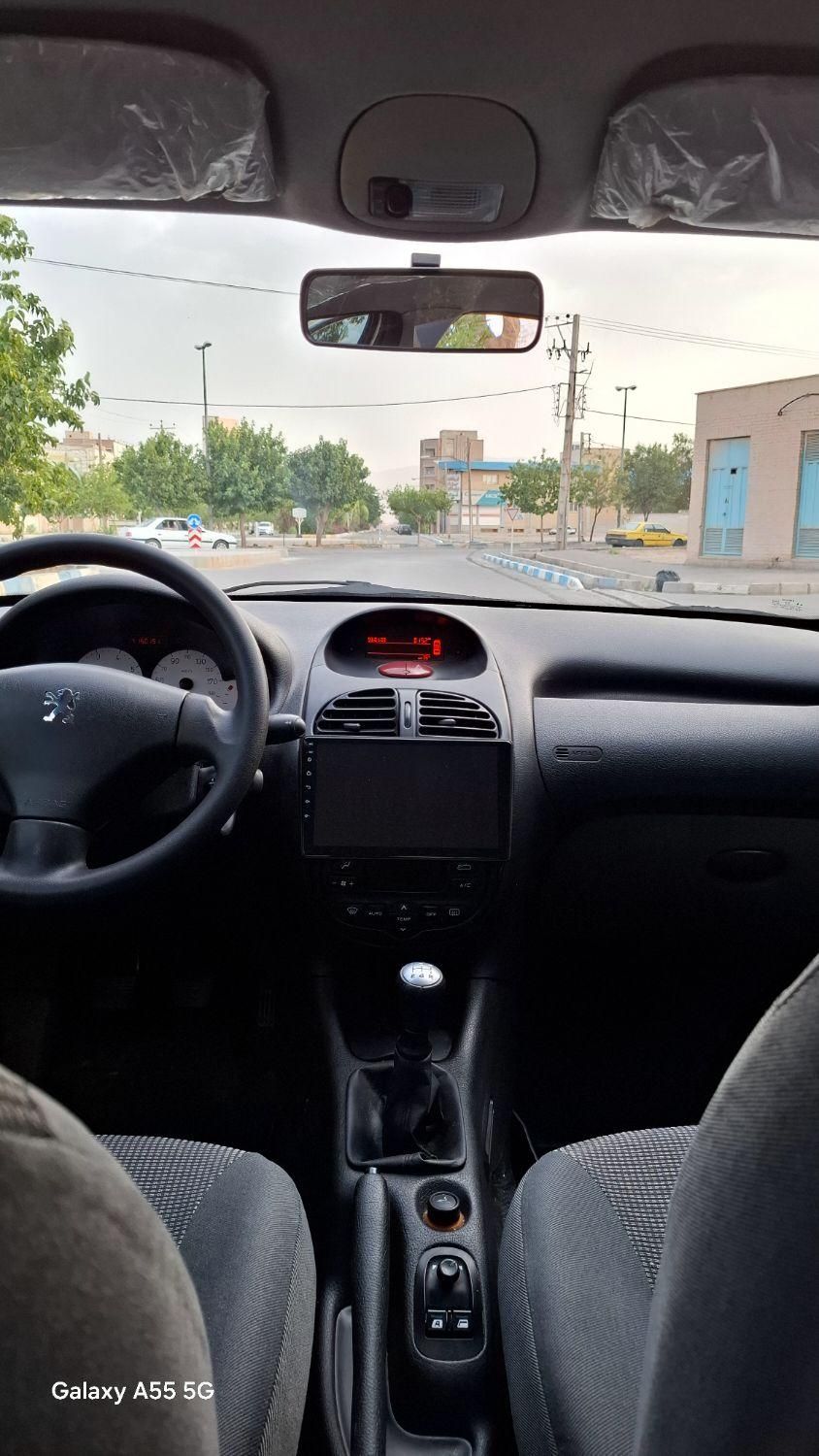 پژو ۲۰۶ صندوق دار v8 - 1395