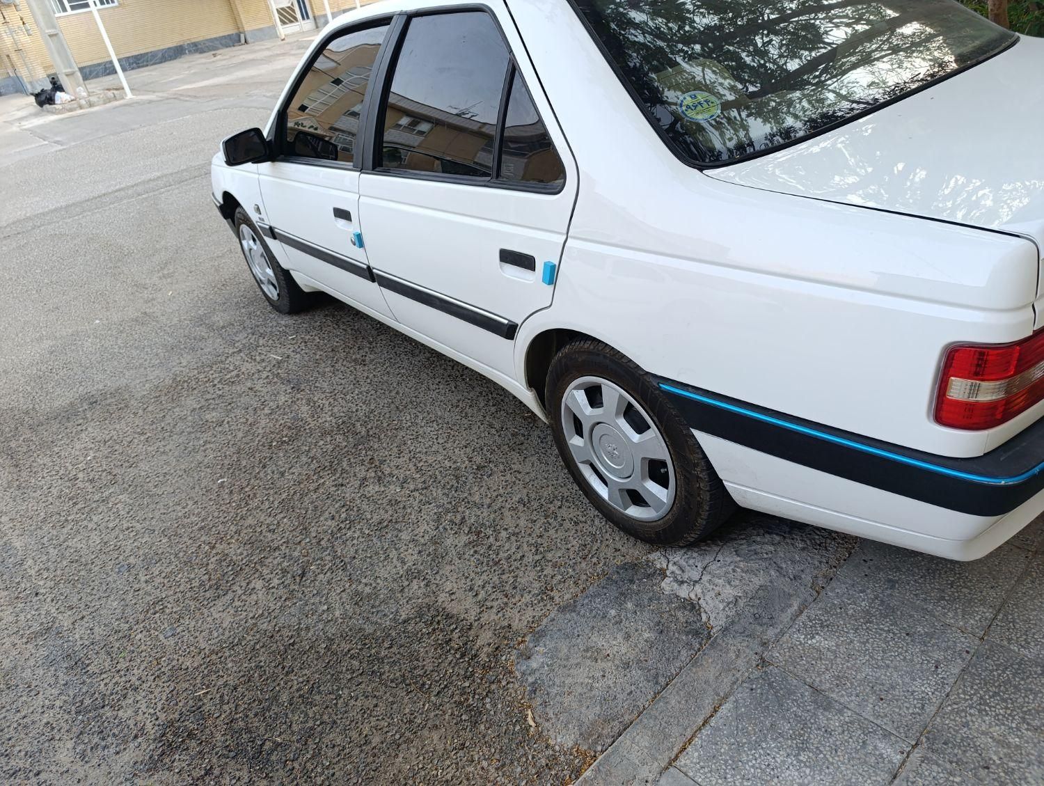 پژو 405 SLX بنزینی TU5 - 1400