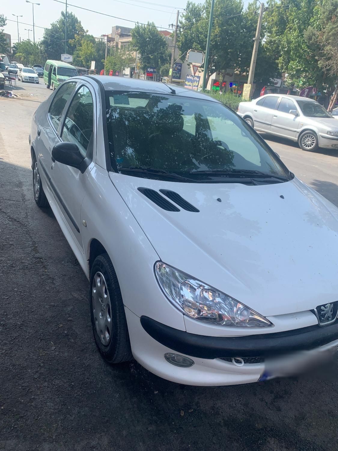 پژو ۲۰۶ صندوق دار v8 - 1394