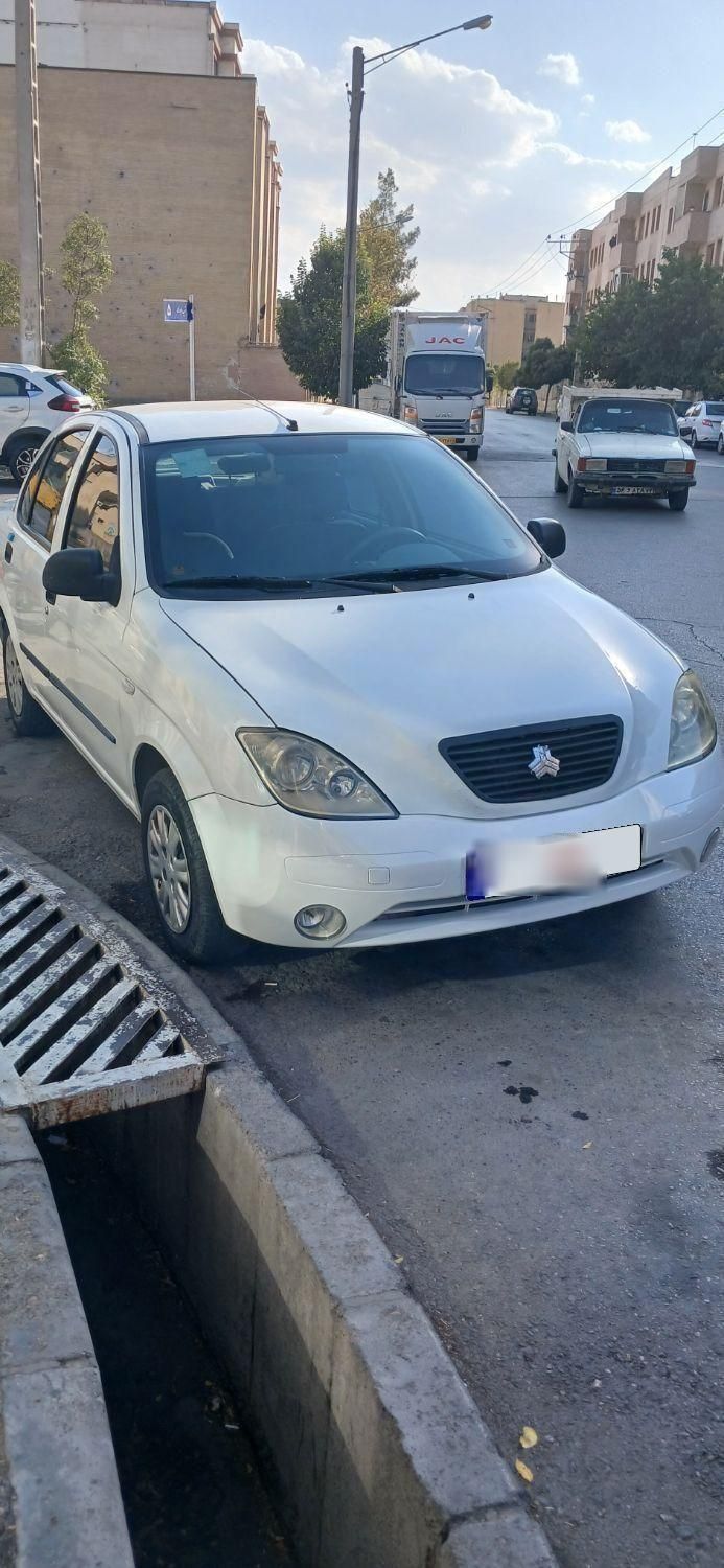 تیبا صندوق دار SX - 1399