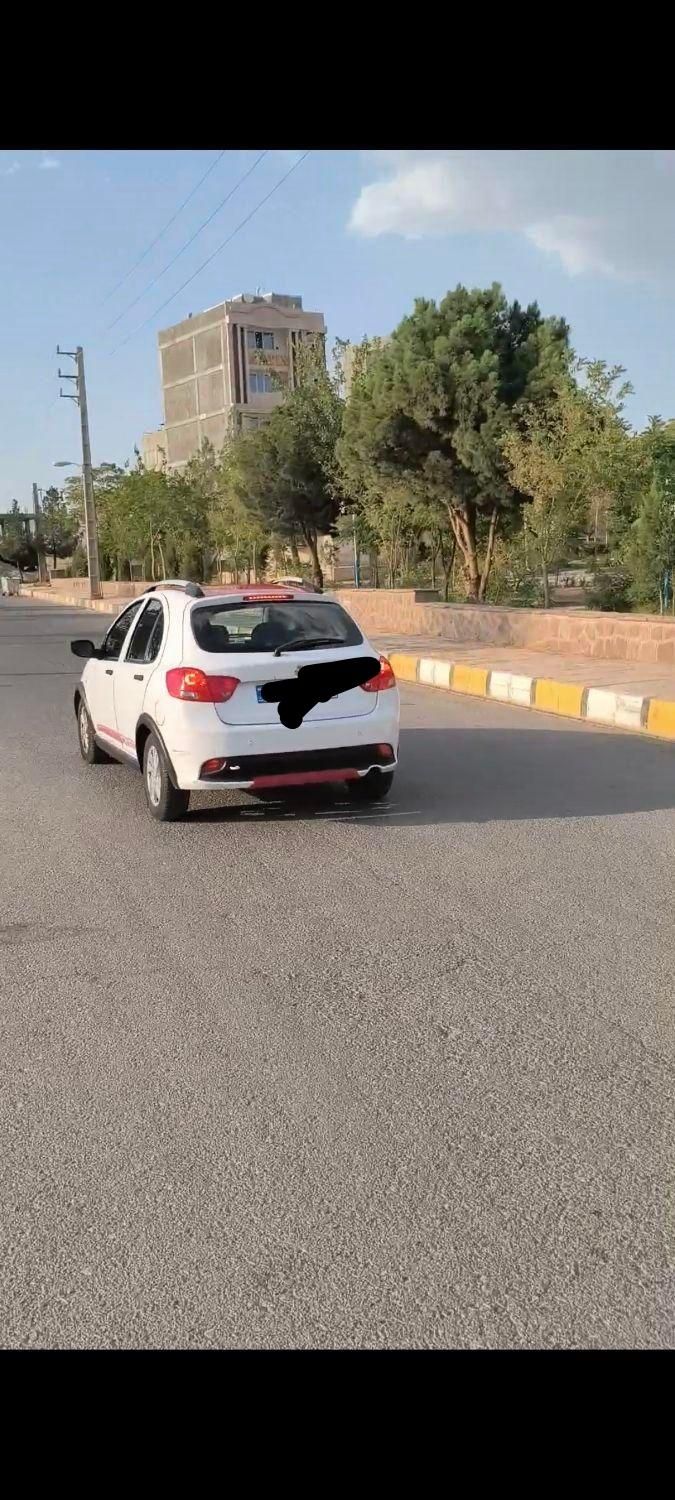 کوییک R دنده‌ای - 1399