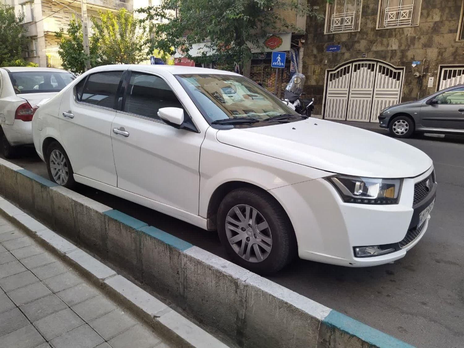 دنا پلاس تیپ ۲ سانروف ۴ ایربگ - 1400